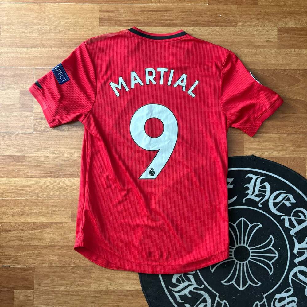 Authentic Adidas Manchester United 2019/20 Home Jersey Martial 9 - Picture 3 of 9